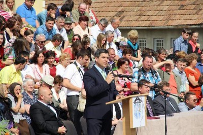 festivitate-scolara-primar-capalnasiu