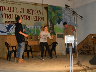festival-teatru-elevi-castigatori