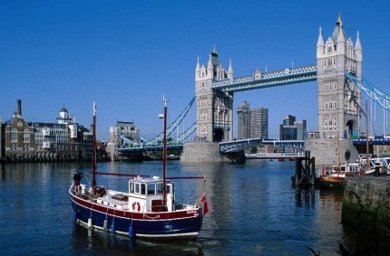 Anglia_Pod_peste_Tamisa