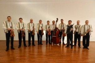 ansamblul_folcloric_mesesul