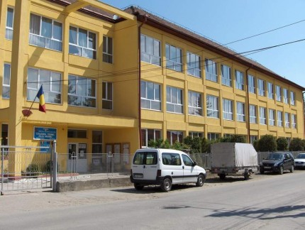 colegiul_iuliu_maniu_simleu