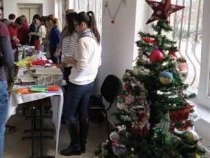 Târg de Crăciun în scop caritabil, organizat la Colegiul API Zalău