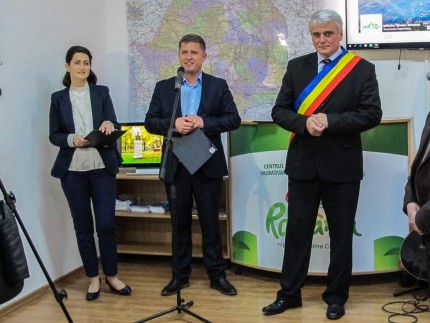 Muzică de calitate, produse tradiționale, renumita șampanie de Șimleu și multă lume la inaugurarea Centrului Național de Informare și Promovare Turistică Șimleu Silvaniei